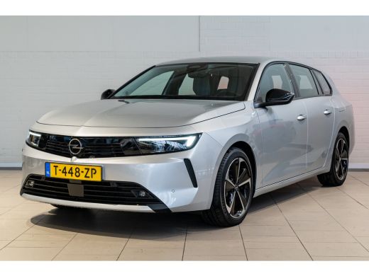 Opel Astra Sports Tourer Opel 1.6 Turbo 180 PK Hybrid Edition | Apple Carplay & Android Auto | Climate contr... Opel Astra Sports Tourer Opel 1.6 Turbo 180 PK Hybrid Edition | Apple Carplay & Android Auto | Climate contr...