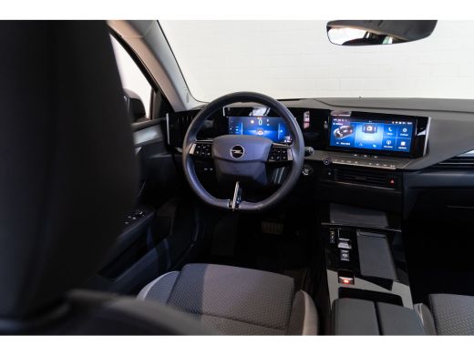Opel Astra Sports Tourer Opel 1.6 Turbo 180 PK Hybrid Edition | Apple Carplay & Android Auto | Climate contr... ActivLease financial lease