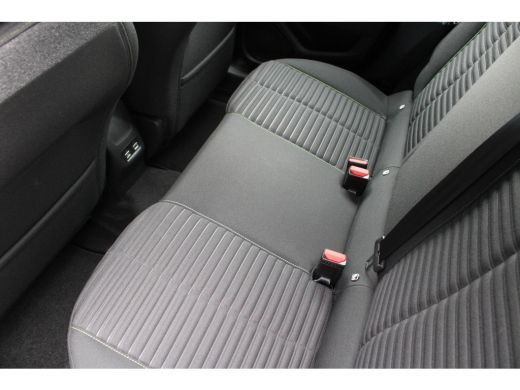 Peugeot e-208 EV Active 50 kWh | Navi by app | Apple carplay | Parkeersensoren | Nieuw | ActivLease financial lease