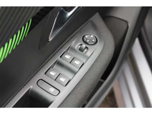 Peugeot e-208 EV Active 50 kWh | Navi by app | Apple carplay | Parkeersensoren | Nieuw | ActivLease financial lease