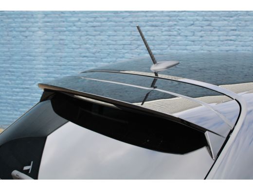 Peugeot e-208 EV Style 50 kWh | Navigatie | Stoelverwarming | Fase 3 | Nieuw model | BTW | ActivLease financial lease