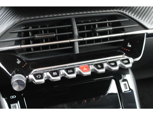 Peugeot e-208 EV Style 50 kWh | Navigatie | Stoelverwarming | Fase 3 | Nieuw model | BTW | ActivLease financial lease