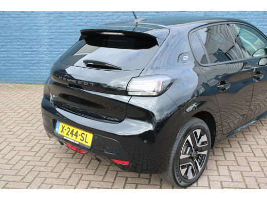 Peugeot e-208 EV Style 50 kWh | Navigatie | Stoelverwarming | Fase 3 | Nieuw model | BTW | ActivLease financial lease