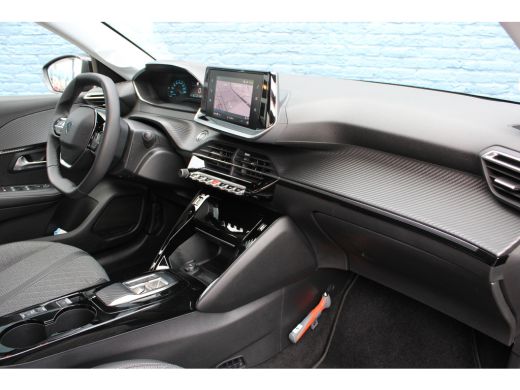 Peugeot e-208 EV Style 50 kWh | Navigatie | Stoelverwarming | Fase 3 | Nieuw model | BTW | ActivLease financial lease
