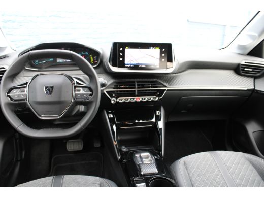 Peugeot e-208 EV Style 50 kWh | Navigatie | Stoelverwarming | Fase 3 | Nieuw model | BTW | ActivLease financial lease