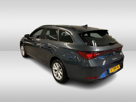 Seat Leon Sportstourer 1.0 eTSI Style Business Intense | Navigatie | Getint glas achter | Parkeersensoren V+A ActivLease financial lease