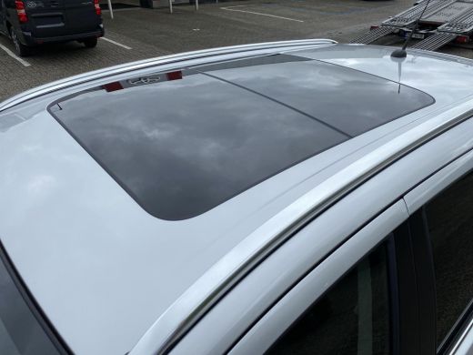 Suzuki S-Cross 1.4 Boosterjet Style Smart Hybrid | Panoramisch Sunroof | DEMO VOORDEEL | ActivLease financial lease