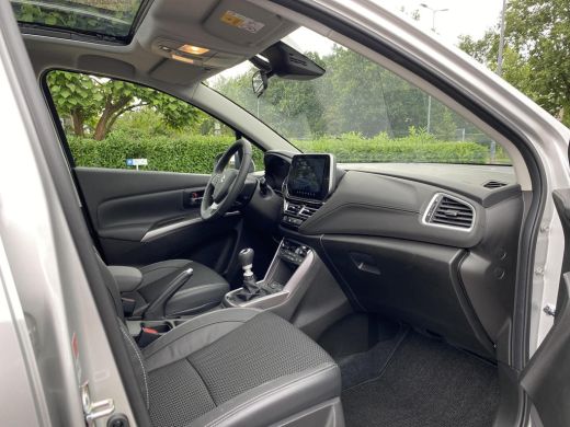 Suzuki S-Cross 1.4 Boosterjet Style Smart Hybrid | Panoramisch Sunroof | DEMO VOORDEEL | ActivLease financial lease