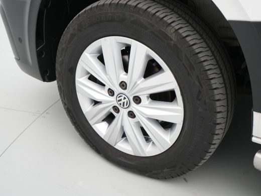 Volkswagen Crafter 30 2.0 TDI 140pk DSG L3H3 Exclusive Edition Navigatie Trekhaak Camera Lm Velgen ActivLease financial lease