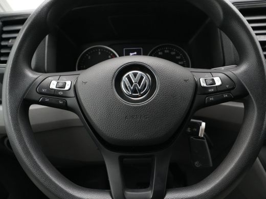 Volkswagen Crafter 30 2.0 TDI 140pk DSG L3H3 Exclusive Edition Navigatie Trekhaak Camera Lm Velgen ActivLease financial lease