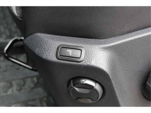 Volkswagen Crafter 35 | Exclusive | Dubbele Schuifdeur | Automaat | Led | Adaptive Cruise | Navi | Camera ActivLease financial lease