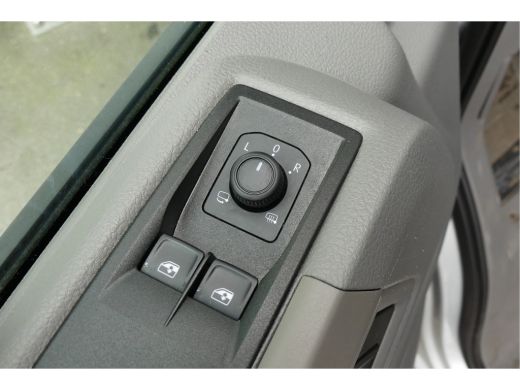 Volkswagen Crafter 35 | Exclusive | Dubbele Schuifdeur | Automaat | Led | Adaptive Cruise | Navi | Camera ActivLease financial lease