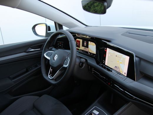 Volkswagen Golf 1.4 eHybrid 204pk Style | Acc | Camera ActivLease financial lease