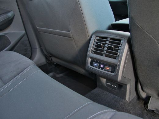 Volkswagen Golf 1.4 eHybrid 204pk Style | Acc | Camera ActivLease financial lease