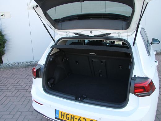 Volkswagen Golf 1.4 eHybrid 204pk Style | Acc | Camera ActivLease financial lease
