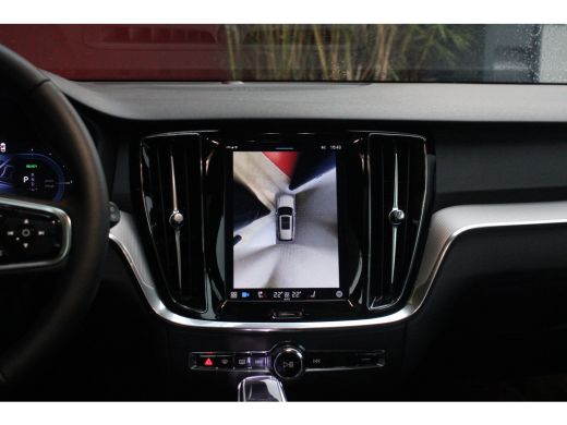 Volvo  V60 Volvo 2.0 T6 Plug-in hybrid AWD Plus Dark | Elektrisch verstelb. bestuurdersstoel met geheugen | ... ActivLease financial lease