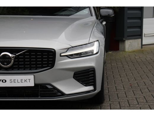 Volvo  V60 Volvo 2.0 T6 Plug-in hybrid AWD Plus Dark | Elektrisch verstelb. bestuurdersstoel met geheugen | ... ActivLease financial lease