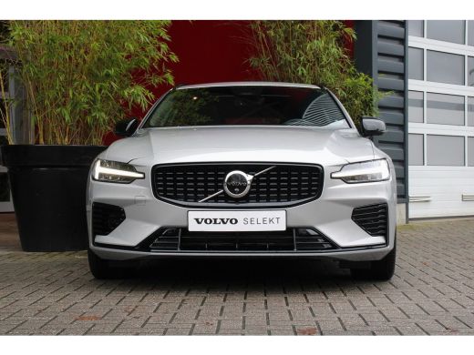 Volvo  V60 Volvo 2.0 T6 Plug-in hybrid AWD Plus Dark | Elektrisch verstelb. bestuurdersstoel met geheugen | ... ActivLease financial lease