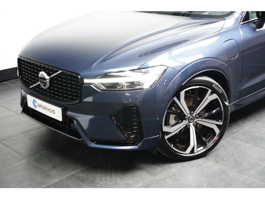 Volvo  XC60 Volvo T6 Plug-in hybrid AWD Ultimate Dark | Achterbank verwarmd | Alarmsysteem | Audio installati... ActivLease financial lease