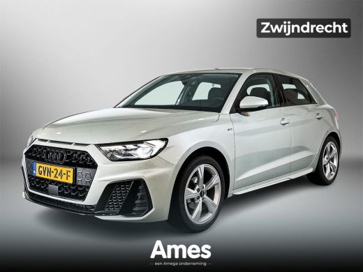 Audi A1 Sportback 25 95pk TFSI S edition / Parkeerhulp plus / Adaptive cruise control / MMI navigatie plu... Audi A1 Sportback 25 95pk TFSI S edition / Parkeerhulp plus / Adaptive cruise control / MMI navigatie plu...