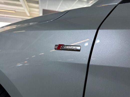 Audi A1 Sportback 25 95pk TFSI S edition / Parkeerhulp plus / Adaptive cruise control / MMI navigatie plu... ActivLease financial lease