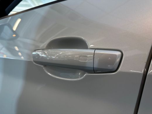 Audi A1 Sportback Sportback 25 95pk TFSI S edition | Parkeerhulp plus | Adaptive cruise control | MMI navigatie plu... ActivLease financial lease