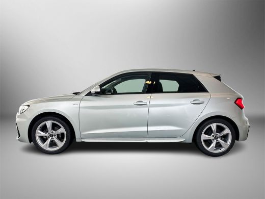 Audi A1 Sportback 25 95pk TFSI S edition / Parkeerhulp plus / Adaptive cruise control / MMI navigatie plu... ActivLease financial lease