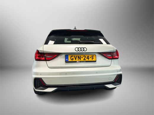 Audi A1 Sportback Sportback 25 95pk TFSI S edition | Parkeerhulp plus | Adaptive cruise control | MMI navigatie plu... ActivLease financial lease