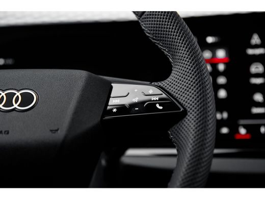 Audi A5 Avant 40 TFSI 204pk S edition | Leder | Stoelen Elektrisch | Privacy Glass ActivLease financial lease