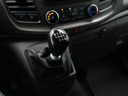 Ford Transit Custom 280 2.0 TDCI L1H1 Trend Airco Trekhaak Pdc Cruise ActivLease financial lease