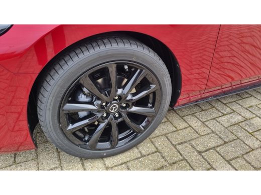 Mazda 3 2.0 e-SkyActiv-X M Hybrid 186 Homura | Navigatie en draadloze Applecarplay/Android auto | Stoelve... ActivLease financial lease