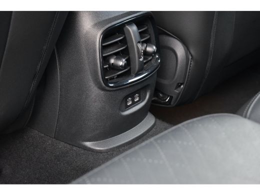 Mini Clubman 1.5 One Business Edition | Apple CarPlay | Leer | Climate | Cruise ActivLease financial lease