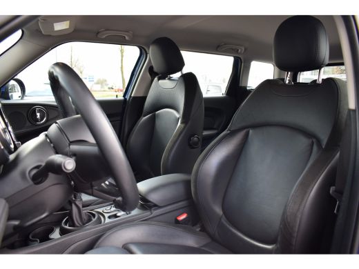 Mini Clubman 1.5 One Business Edition | Apple CarPlay | Leer | Climate | Cruise ActivLease financial lease