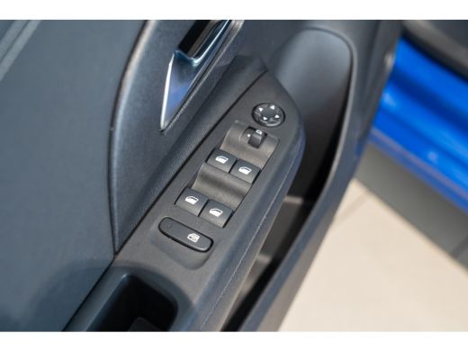 Opel Corsa 1.2 Turbo 100 PK Elegance | Apple Carplay & Android Auto | Digitaal Instrumentenpaneel | Airco | ActivLease financial lease