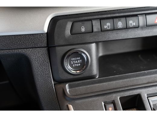 Opel Zafira Life Electric L2 75 kWh Elegance 8 Persoons | Lederen bekleding | Navigatie | Panoramadak | ActivLease financial lease