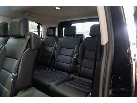 Opel Zafira Life Electric L2 75 kWh Elegance 8 Persoons | Lederen bekleding | Navigatie | Panoramadak | ActivLease financial lease