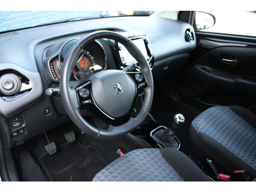 Peugeot 108 1.0 e-VTi Allure | Navi by app | Apple Carplay | Lichtmetaal | 48.000km | ActivLease financial lease