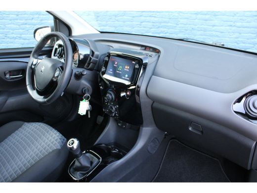 Peugeot 108 1.0 e-VTi Allure | Navi by app | Apple Carplay | Lichtmetaal | 48.000km | ActivLease financial lease