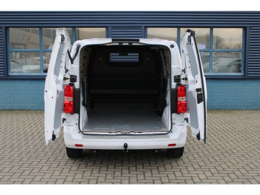 Peugeot Expert Peugeot L2 2.0 BlueHDI 145 PK | TREKHAAK | NAVI BY APP | CAMERA | | Airco | Armsteun voor | Bestu... ActivLease financial lease