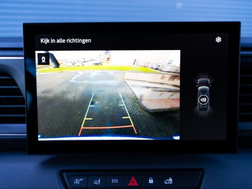 Renault Master T35 2.0 dCi 150 L2H2 Extra Led, navigatie, betimmering, achteruitrijcamera, cruise control, Lane ... ActivLease financial lease