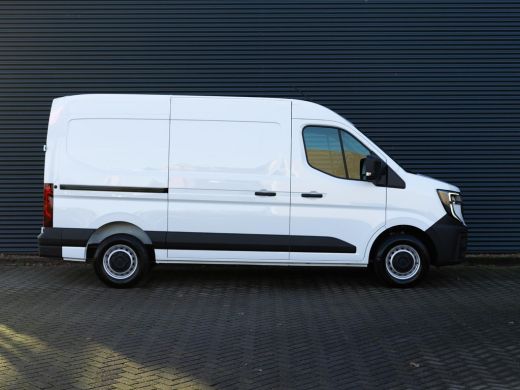 Renault Master T35 2.0 dCi 150 L2H2 Extra Led, navigatie, betimmering, achteruitrijcamera, cruise control, Lane ... ActivLease financial lease