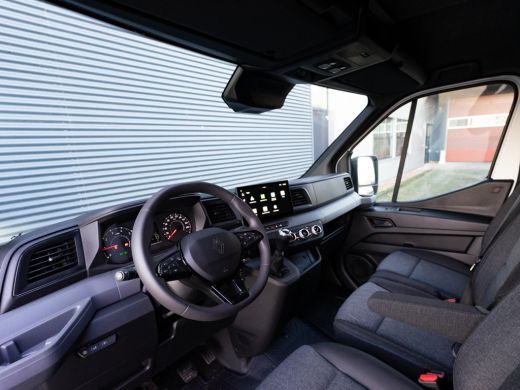 Renault Master T35 2.0 dCi 150 L2H2 Extra Led, navigatie, betimmering, achteruitrijcamera, cruise control, Lane ... ActivLease financial lease