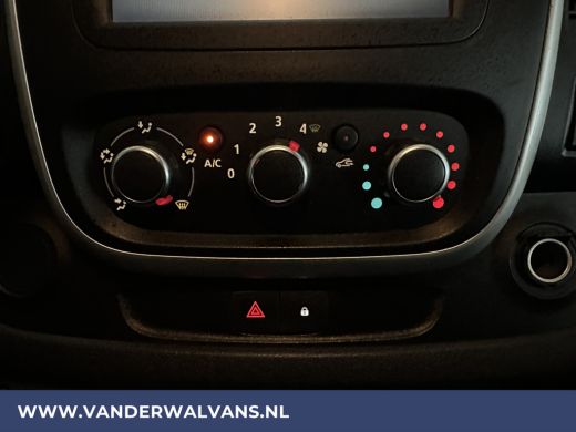 Renault Trafic 2.0 dCi 120pk L1H1 Euro6 Airco | Navigatie | Sidebars | LED | Cruisecontrol parkeersensoren, bijr... ActivLease financial lease
