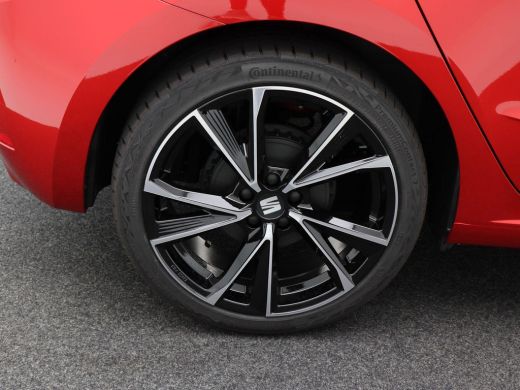 Seat Ibiza 1.0 TSi FR Business Connect | Stoelverwarming | camera | Travel Assist | Full LED | Keyless | App... ActivLease financial lease