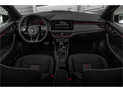Skoda Kamiq 1.0 TSI DSG Monte Carlo | Panoramadak | Camera | Carplay | Navigatie | Adapt. Cruise ActivLease financial lease