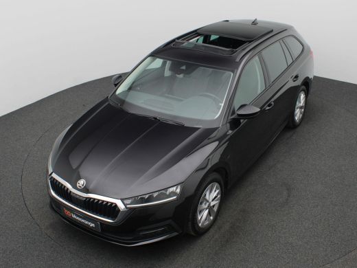 Skoda Octavia Combi 1.4 TSI iV PHEV Business Edition 204PK DSG Pano-Schuifdak, Trekhaak, Adaptieve Cruise Contr... ActivLease financial lease