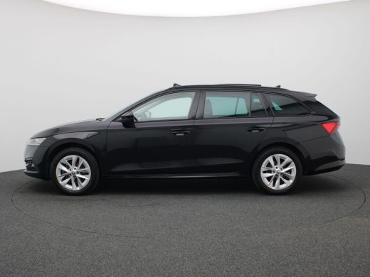 Skoda Octavia Combi 1.4 TSI iV PHEV Business Edition 204PK DSG Pano-Schuifdak, Trekhaak, Adaptieve Cruise Contr... ActivLease financial lease