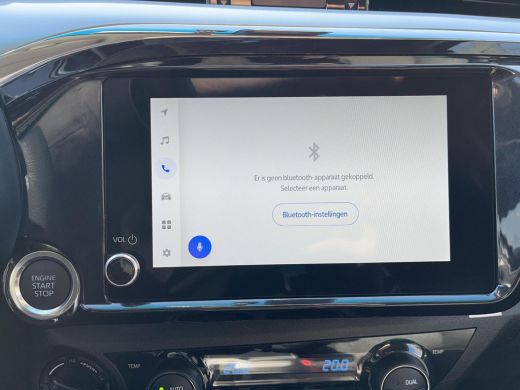 Toyota Hilux 2.4 D-4D Double Cab Professional Premium BPM vrij | Navigatie | Apple CarPlay/Android auto | Acht... ActivLease financial lease