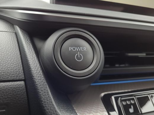 Toyota Prius 2.0 Plug-in Executive | Panorama dak | Apple CarPlay | Navigatie | Rijklaarprijs incl. garantie | ActivLease financial lease