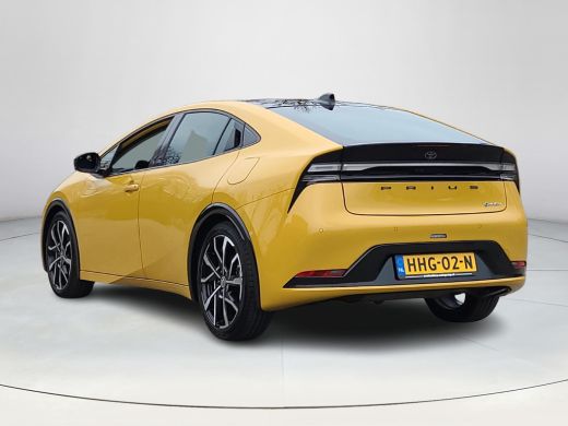 Toyota Prius 2.0 Plug-in Executive | Panorama dak | Apple CarPlay | Navigatie | Rijklaarprijs incl. garantie | ActivLease financial lease